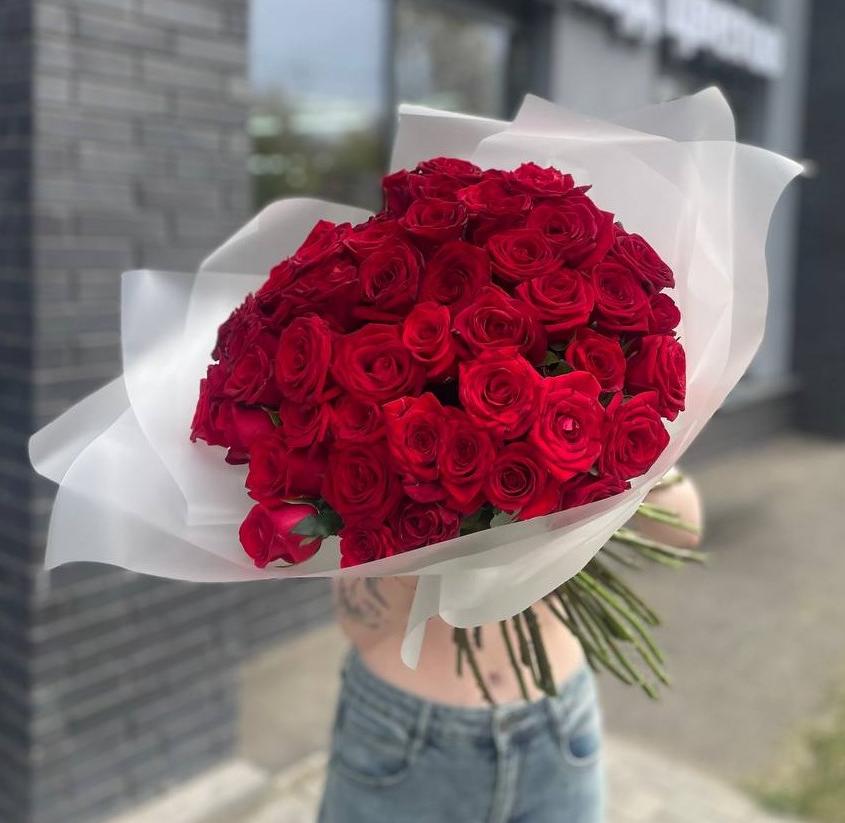 Букет из 51 красной розы 40/50 см