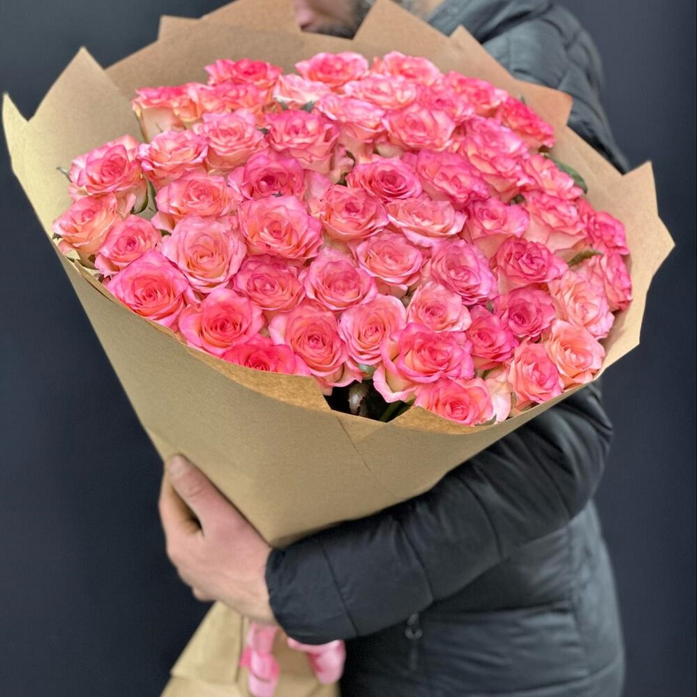 Букет "51 бело-розовая роза 50/60 см"