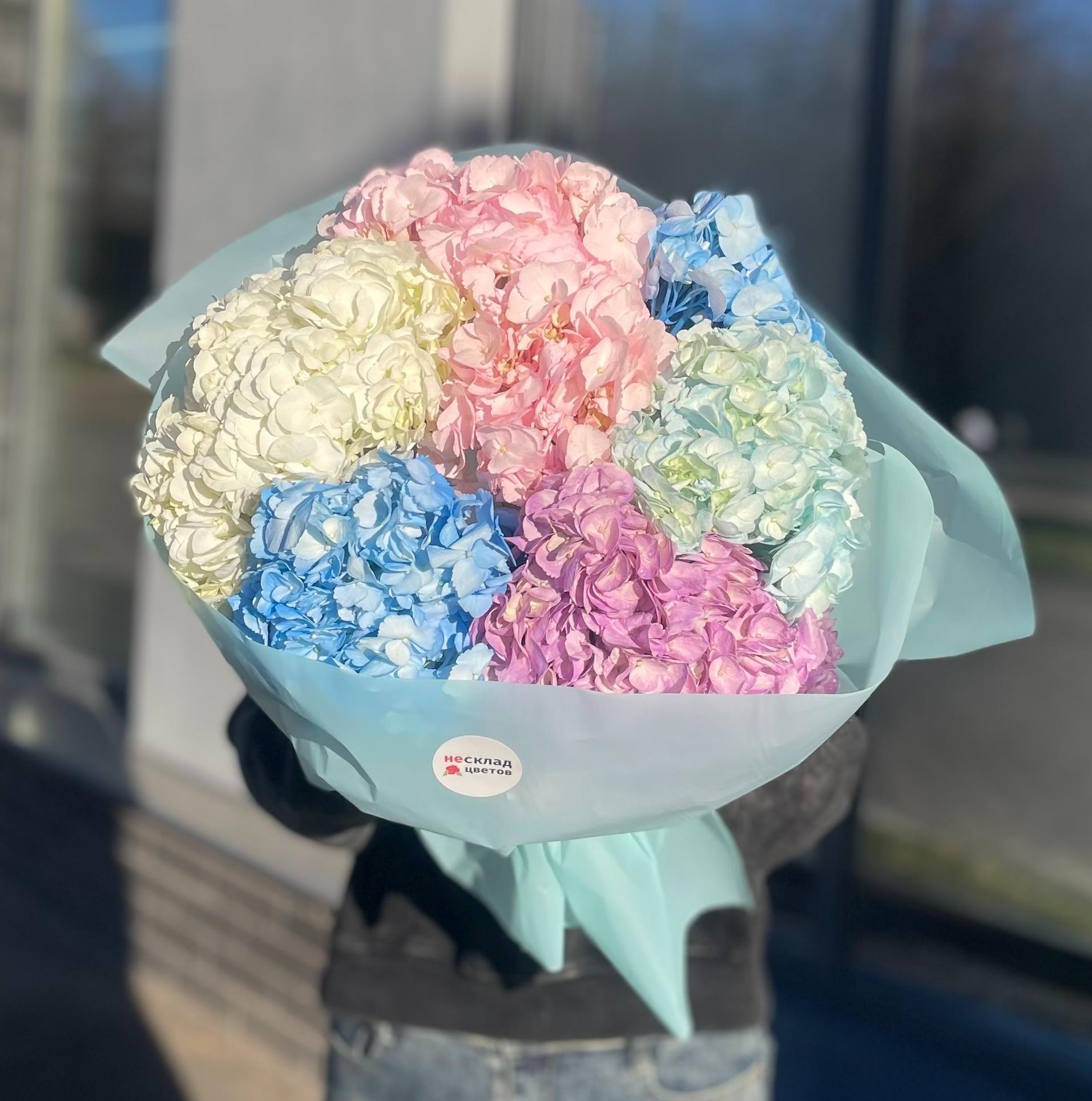 Букет "Микс из 7 гортензий"